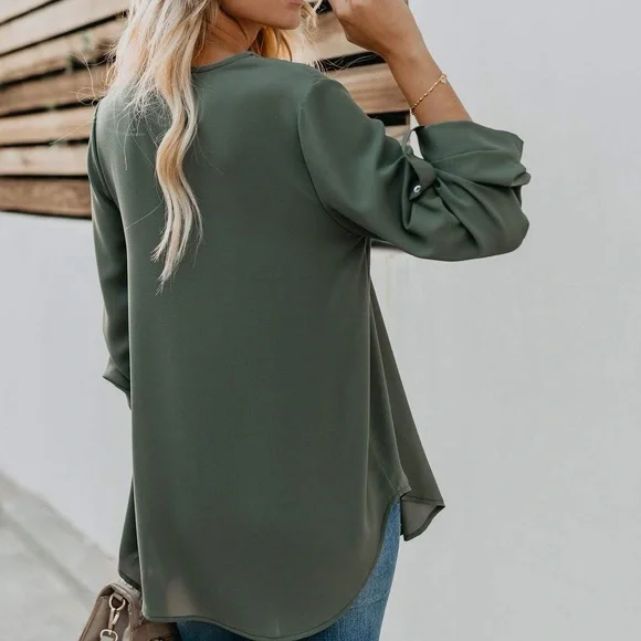 Vici Blouse - Picture 2 of 4